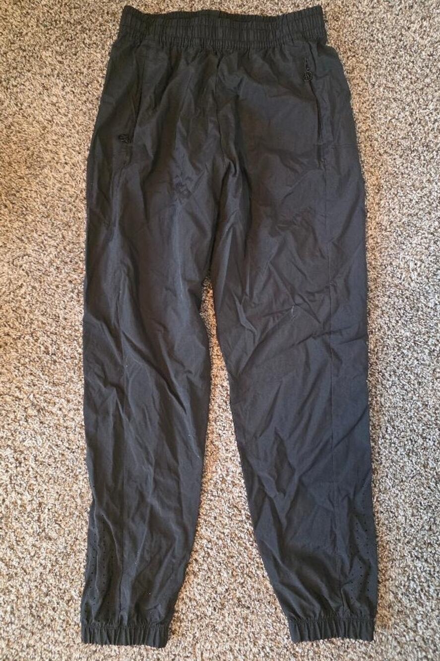Victoria’s Secret Black Nylon Jogger Pants Small NWT Lightweight Parachute Pants
